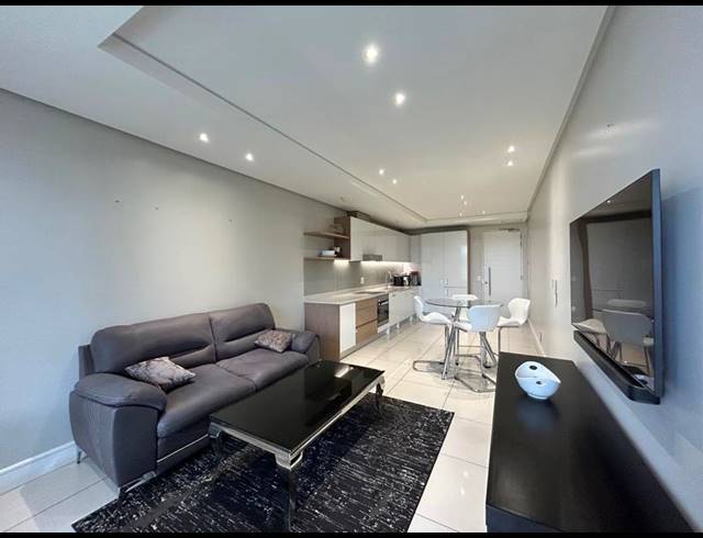 1 BEDROOM APARTMENT FOR SALE IN SANDOWN